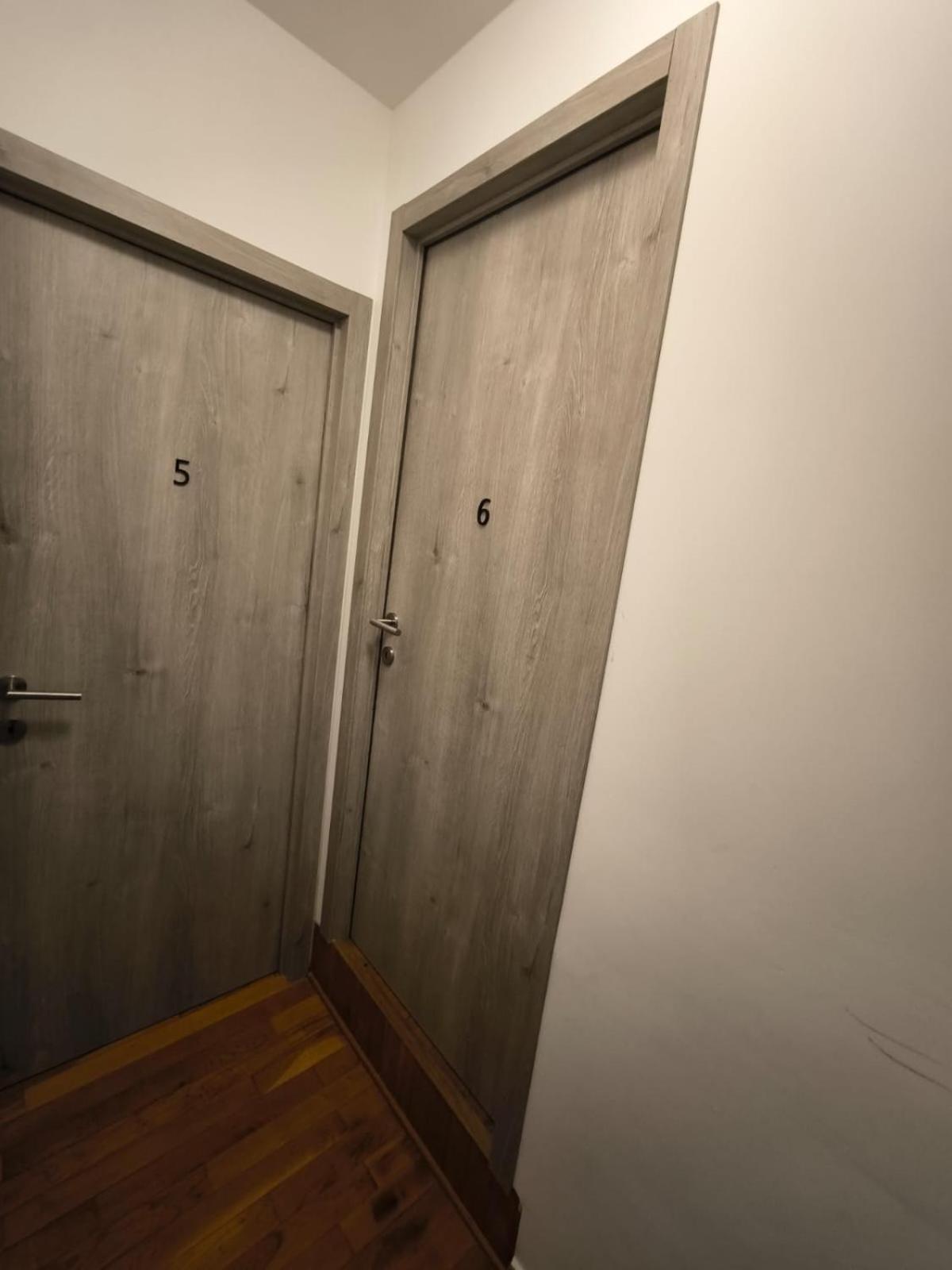 Belle Villa De Luxe Avec 8 Chambres Charleroi Eksteriør billede